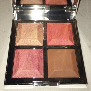 NWT Becca Khloe & Malika highlighter palette